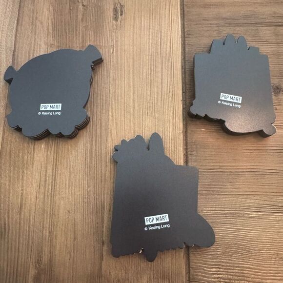 Labubu popmart checkmate magnet set (3) authentic - Picture 2 of 2